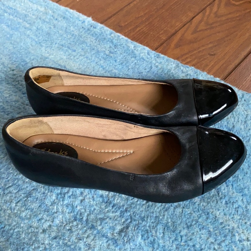 Clarks ballet flats